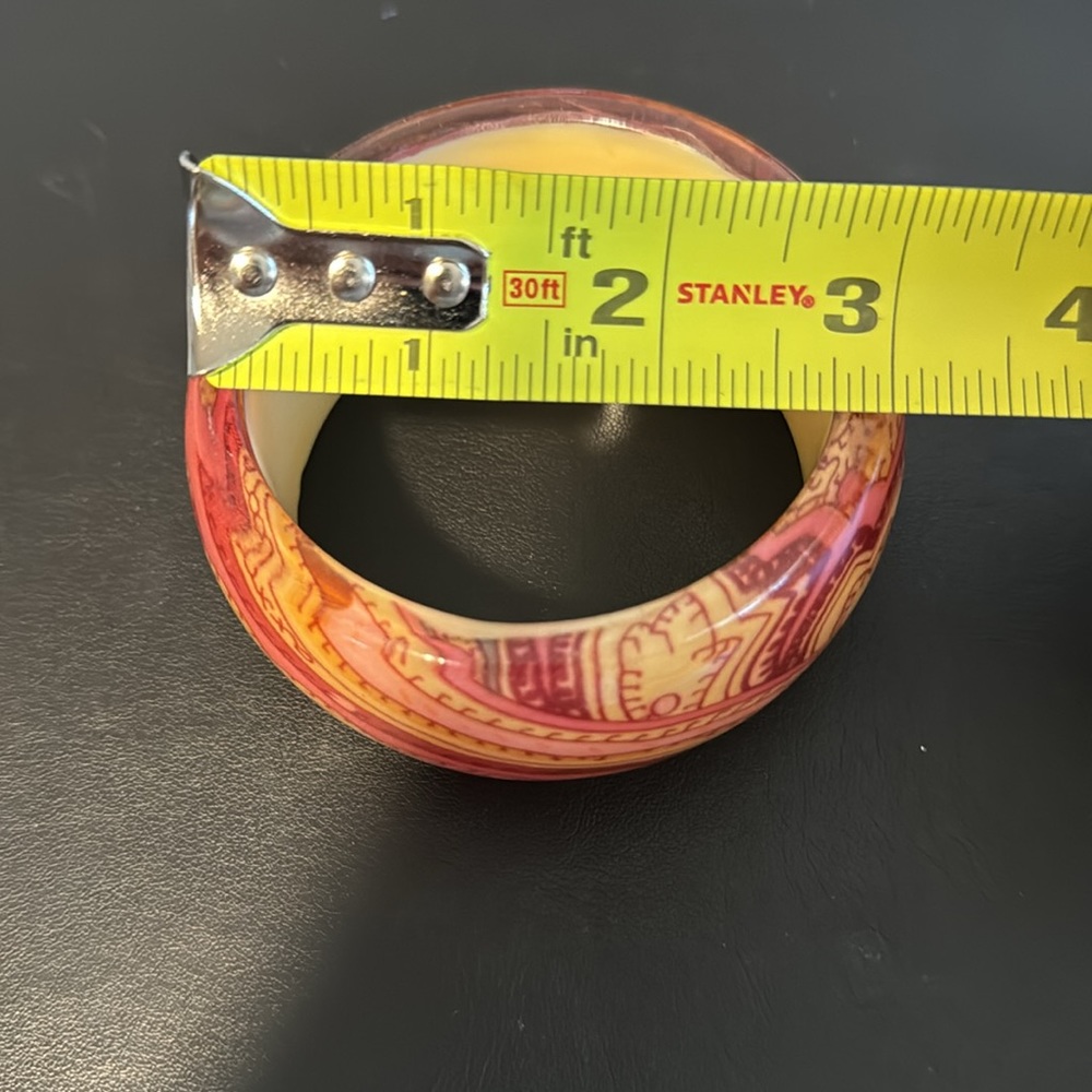 Vintage Plastic Bangle Bracelet, Paisley, Pink, Yellow, Retro, Boho - Picture 7 of 7